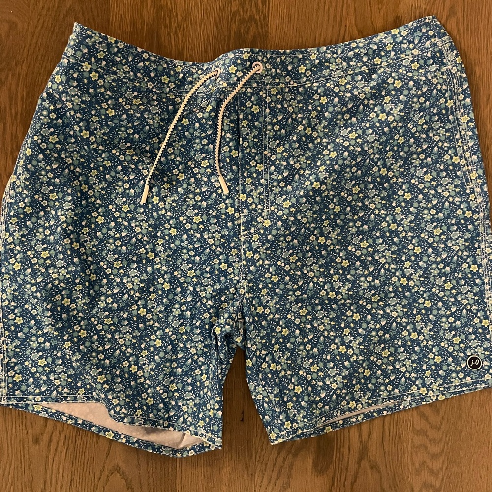 NWT Men’s Johnnie-O Swimsuit XXL